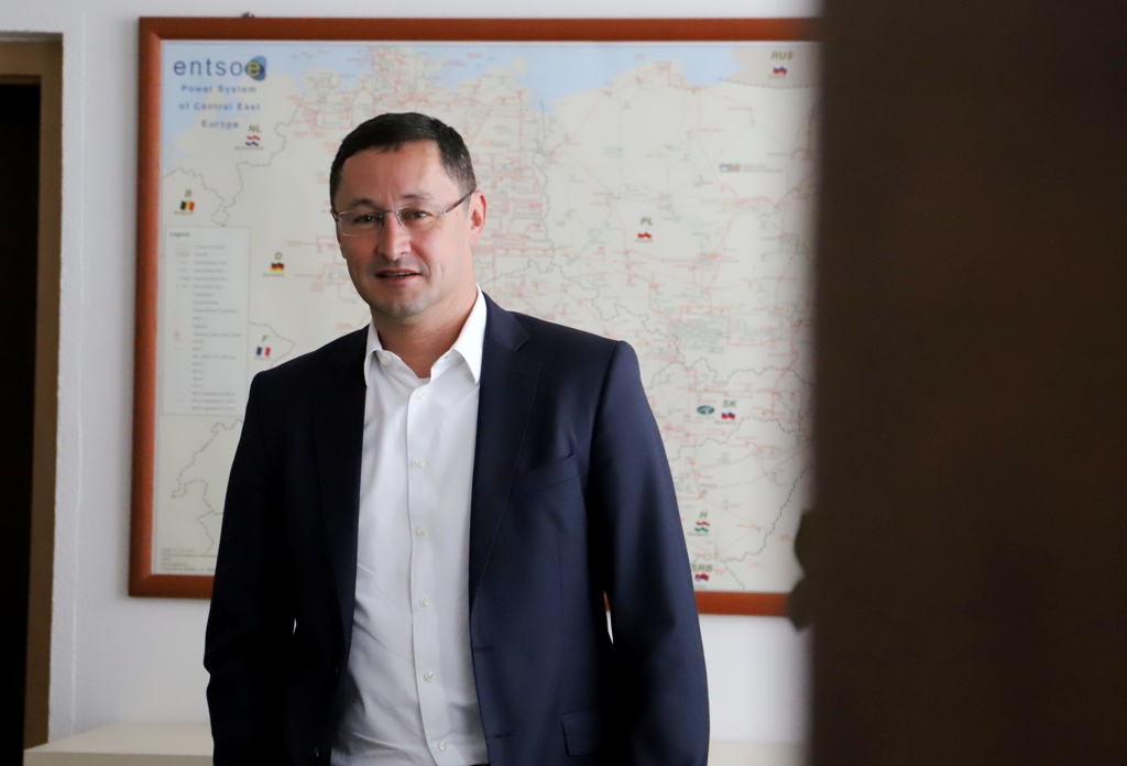 Treba postupný rozvoj OZE. Chceme postrážiť náklady na podporné služby, tvrdí šéf SEPS (ROZHOVOR)